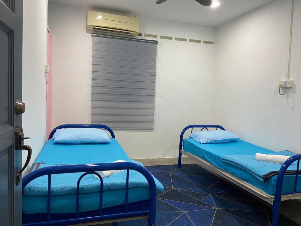 Hs Homestay Cenderawasih Kuantan Town Exteriör bild